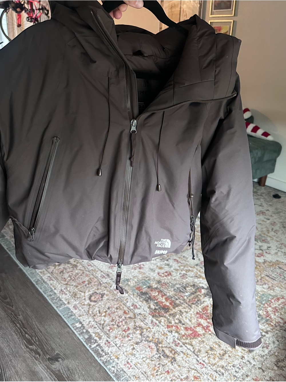 The North Face x SKIMS insulated shell jacket - Picture 2 of 5